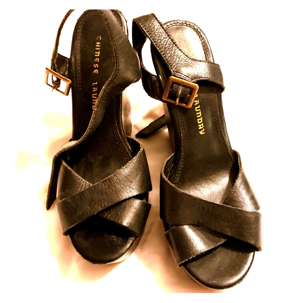 Chinese Laundry Black Wedges